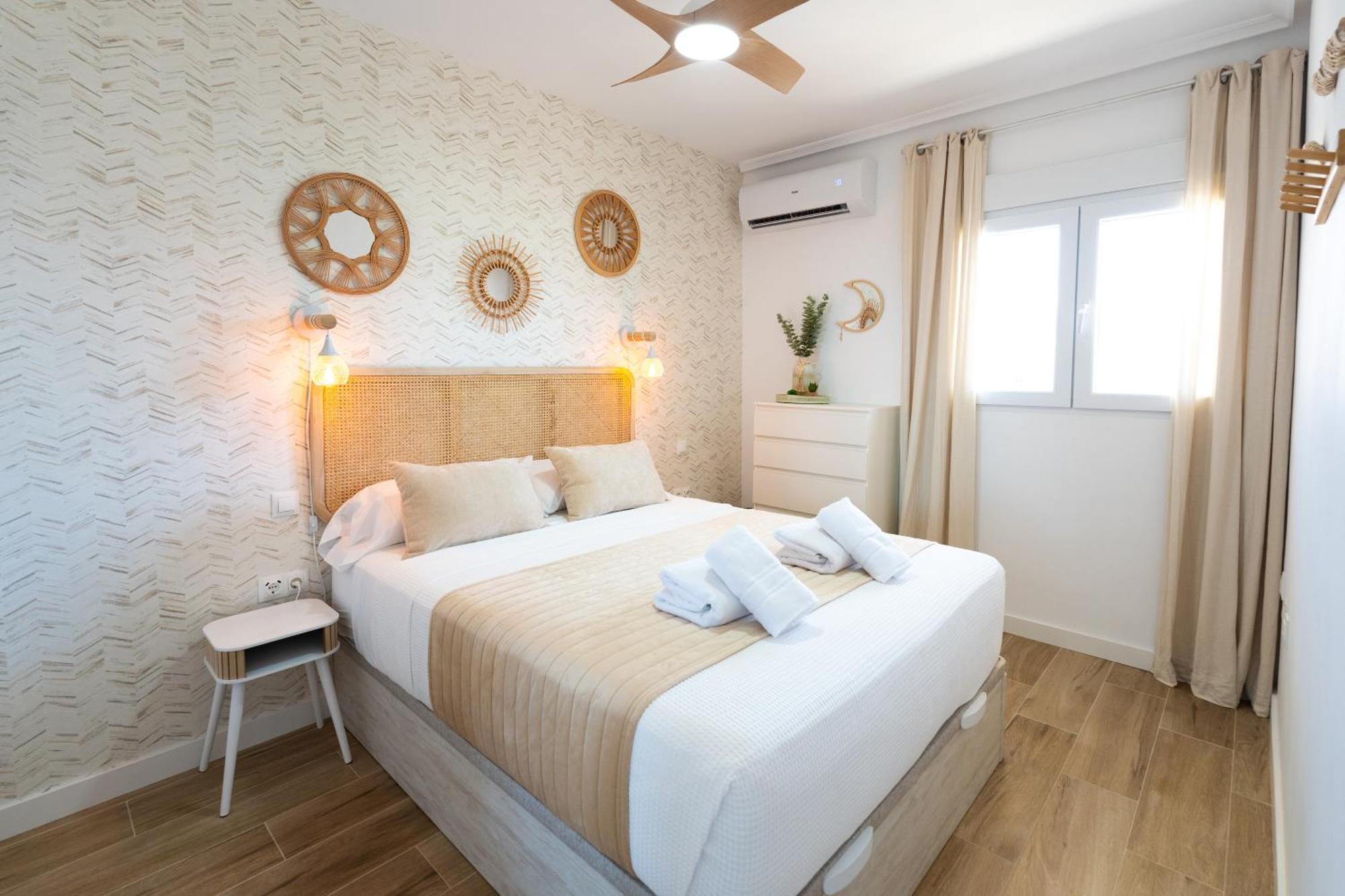 Apartamento Arenales Playa อาเรนาเลส เดล ซอล ภายนอก รูปภาพ